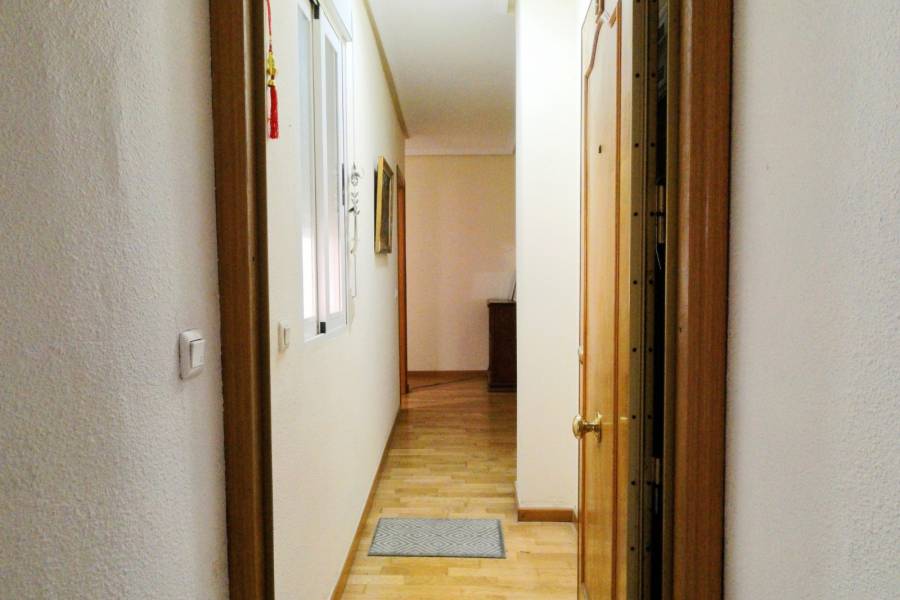 Пляж / Перепродажа - Apartment - Torrevieja - Center