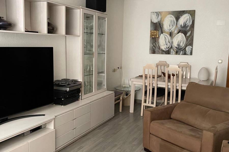 Återförsäljning / Strand - F - Novelda - CENTRO