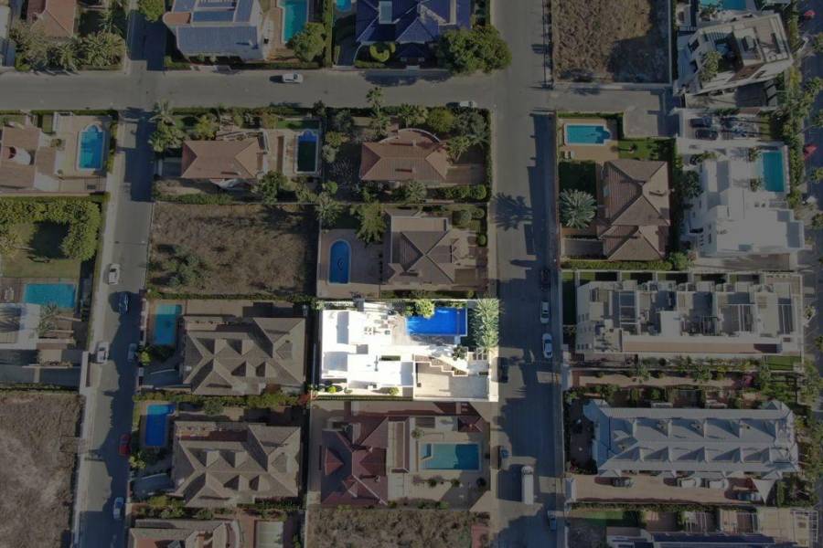 Återförsäljning / Strand - V - Torrevieja - Mar azul