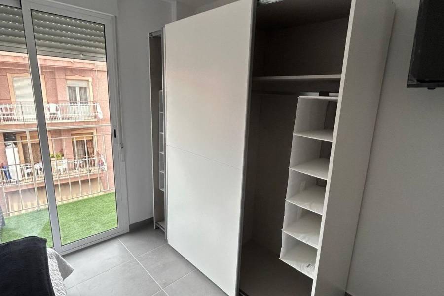 Beach/Resale - F - Elche - Plaza Barcelona