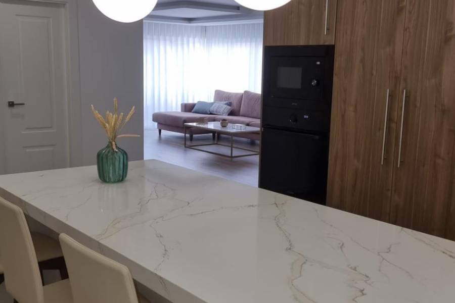 Playa/Reventa - F - Elche - Centro 