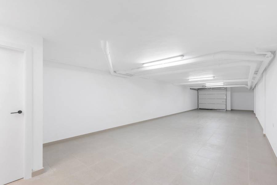 Playa/Reventa - D - Rafal - Supermercado