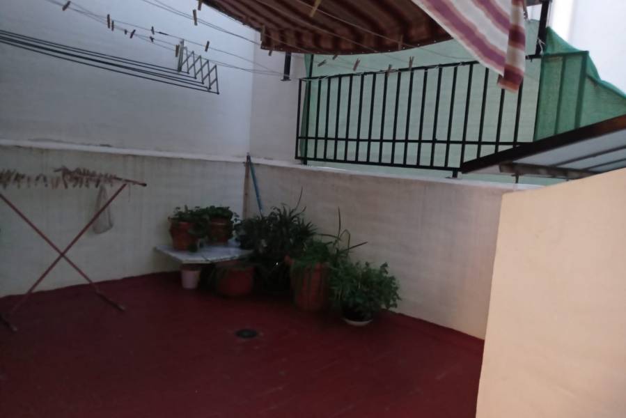 Пляж / Перепродажа - Apartment - Elche