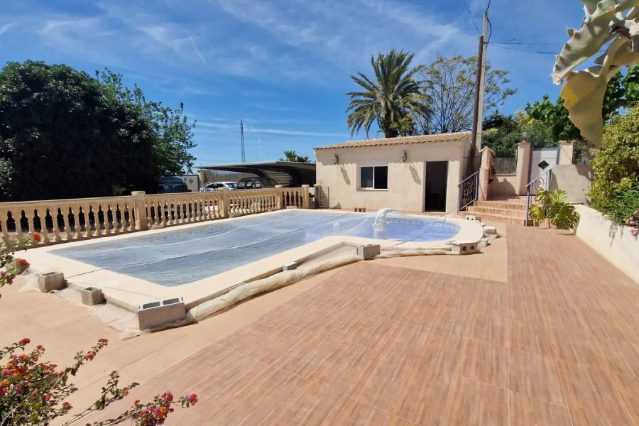 Playa/Reventa - Country House - Elche