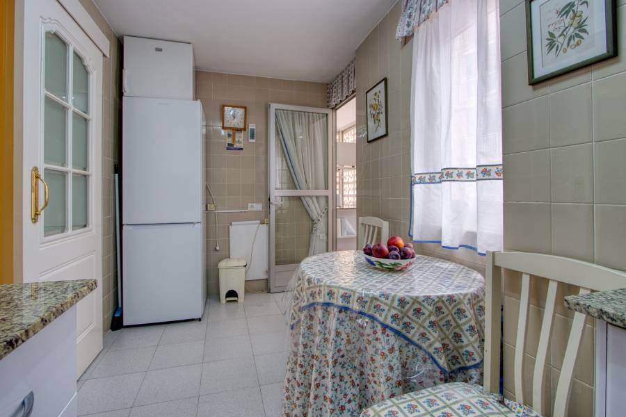 Beach/Resale - Apartment - Torrevieja - Playa del Cura