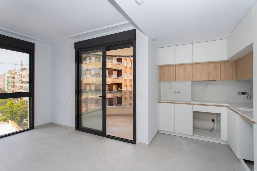 Beach/Resale - Apartment - Torrevieja - Playa del Cura