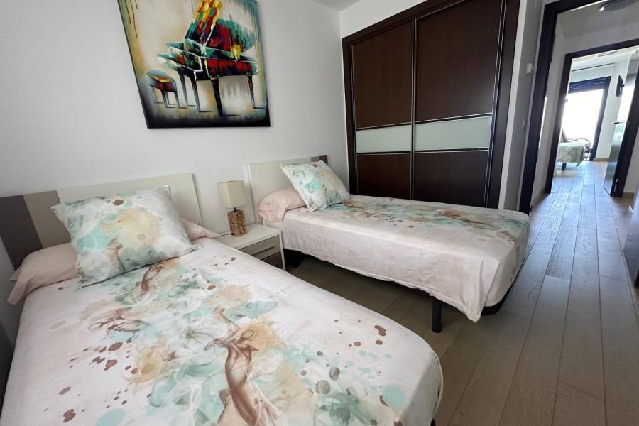 Пляж / Перепродажа - Apartment - Torrevieja - Punta Prima