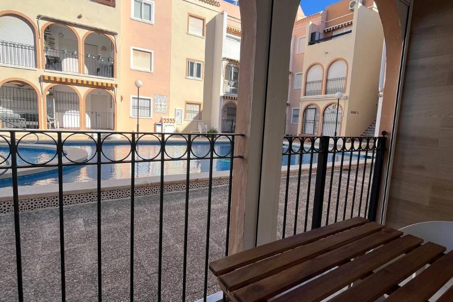 Återförsäljning / Strand - Apartment - Torrevieja