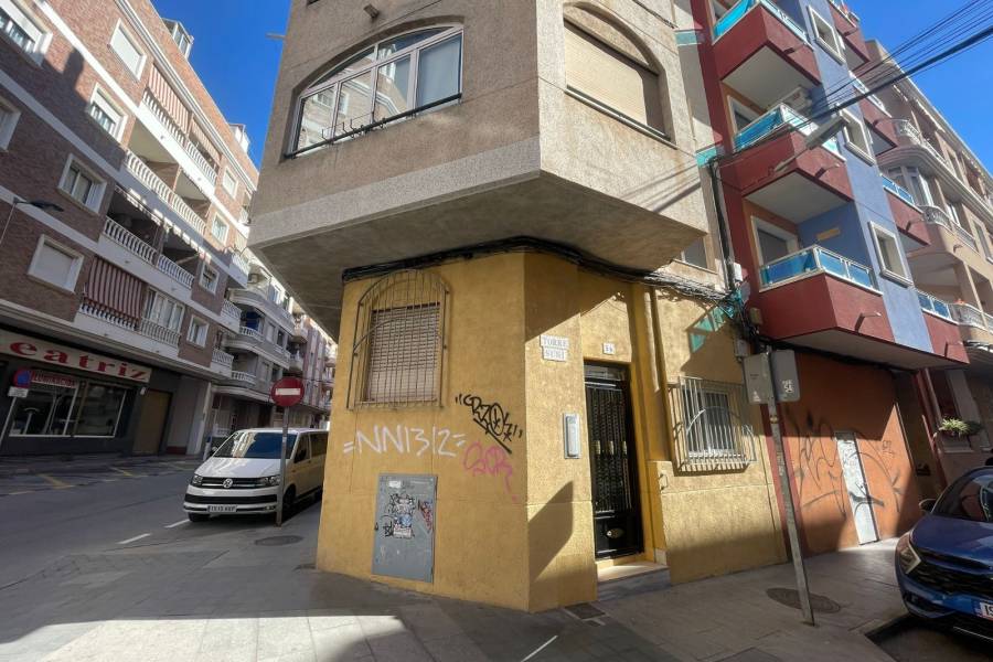 Пляж / Перепродажа - Apartment - Torrevieja - Center