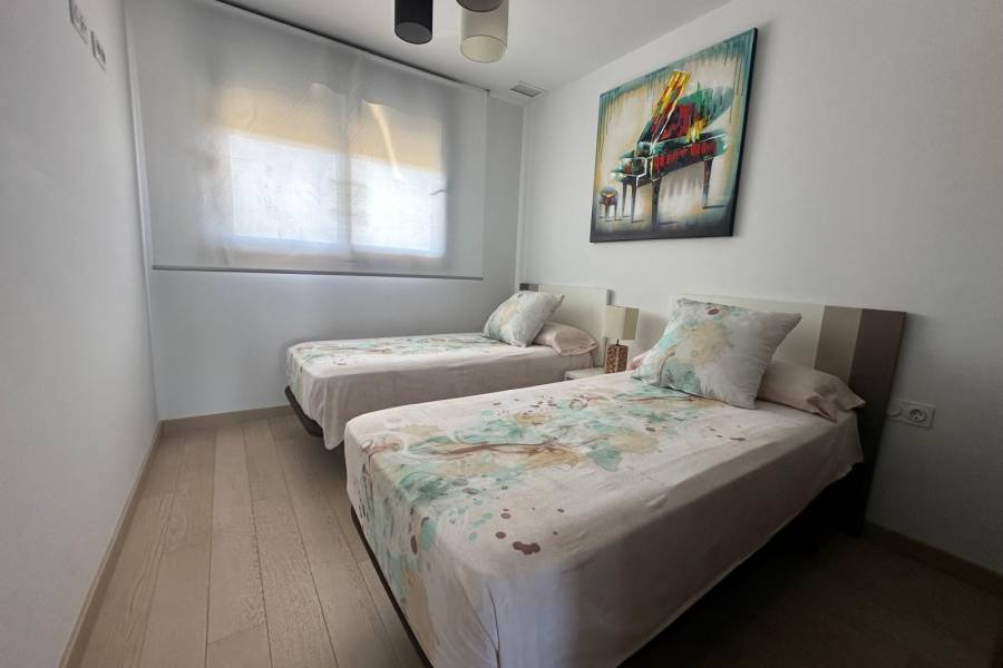 Пляж / Перепродажа - Apartment - Torrevieja - Punta Prima