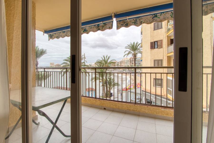 Beach/Resale - Apartment - Torrevieja - Playa del Cura