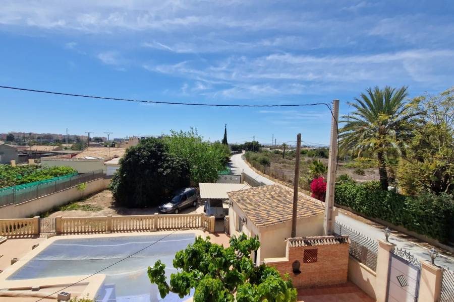 Playa/Reventa - Country House - Elche