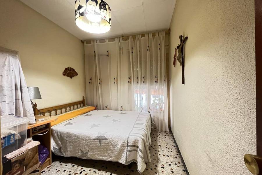 Återförsäljning / Strand - F - Elche - Sector V-El Canal