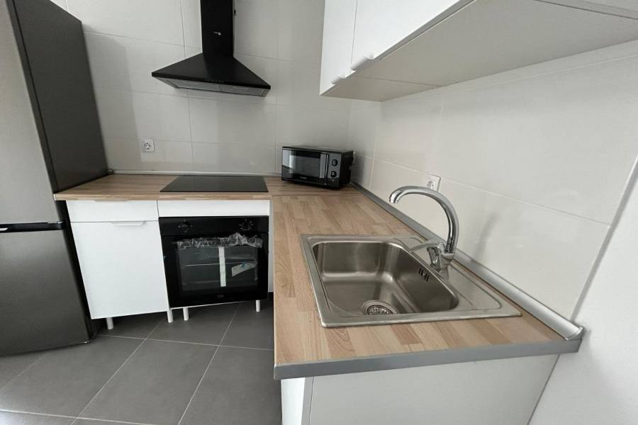 Beach/Resale - F - Elche - Plaza Barcelona