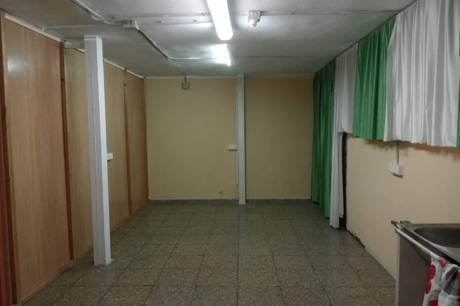 Playa/Reventa - c - Elche - Plaza Crevillente-Juzgados