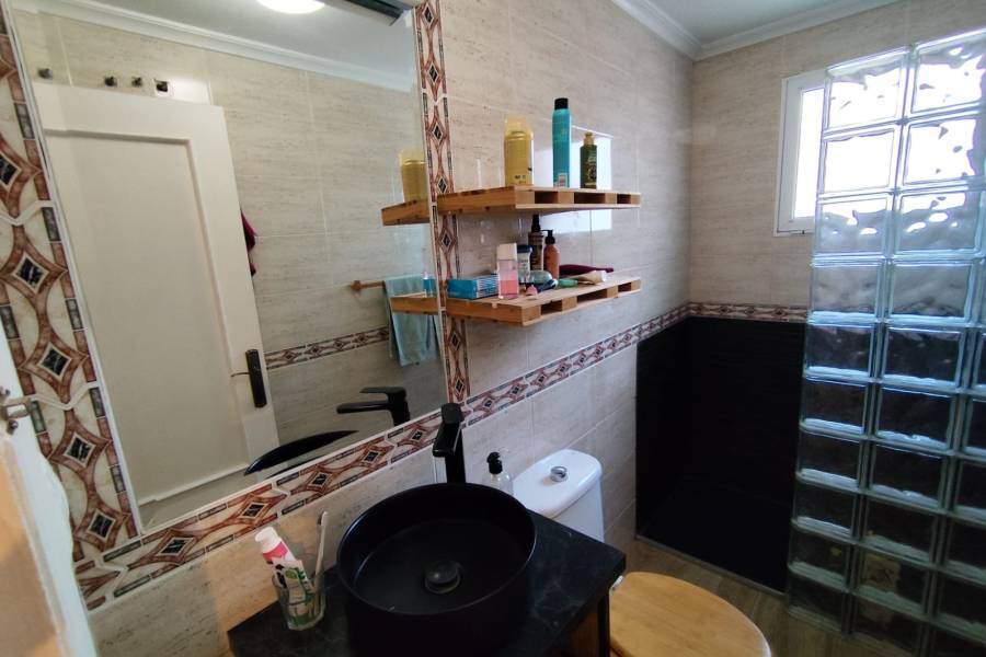 Пляж / Перепродажа - Apartment - Torrevieja - Center