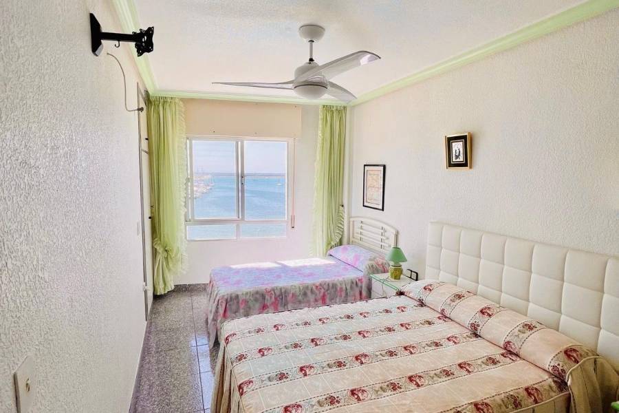 Пляж / Перепродажа - Apartment - Torrevieja - El Acequión - Los Náufragos