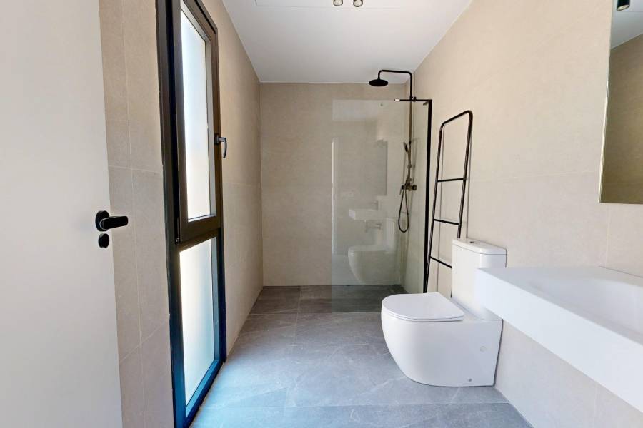 Återförsäljning / Strand - V - Polop