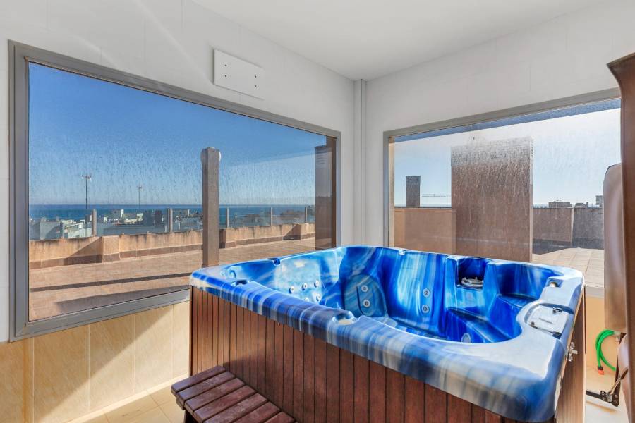 Пляж / Перепродажа - Apartment - Torrevieja - La Mata