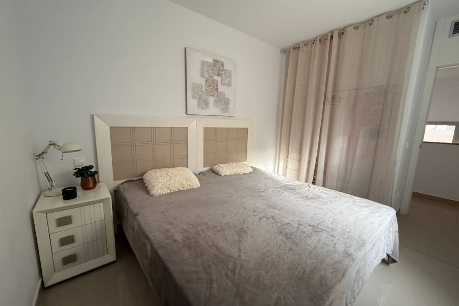 Пляж / Перепродажа - Townhouse - Torrevieja - Punta Prima