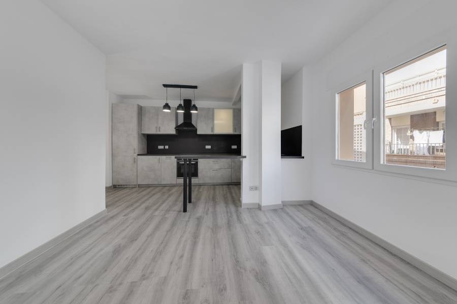 Пляж / Перепродажа - Apartment - Torrevieja - Center