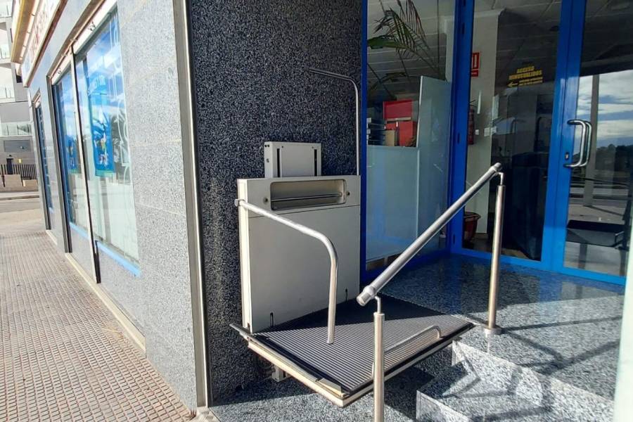 Playa/Reventa - c - Elche - Torreta - Portalada