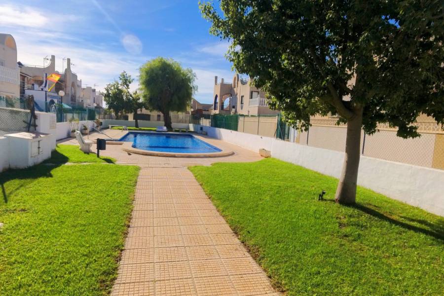 Beach/Resale - Townhouse - Torrevieja