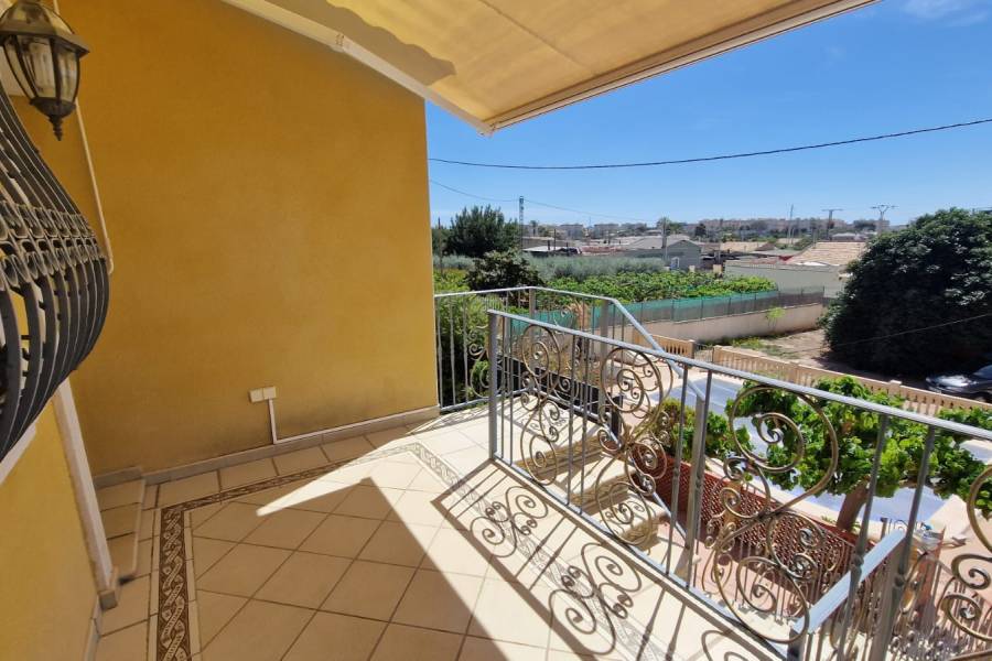 Playa/Reventa - Country House - Elche