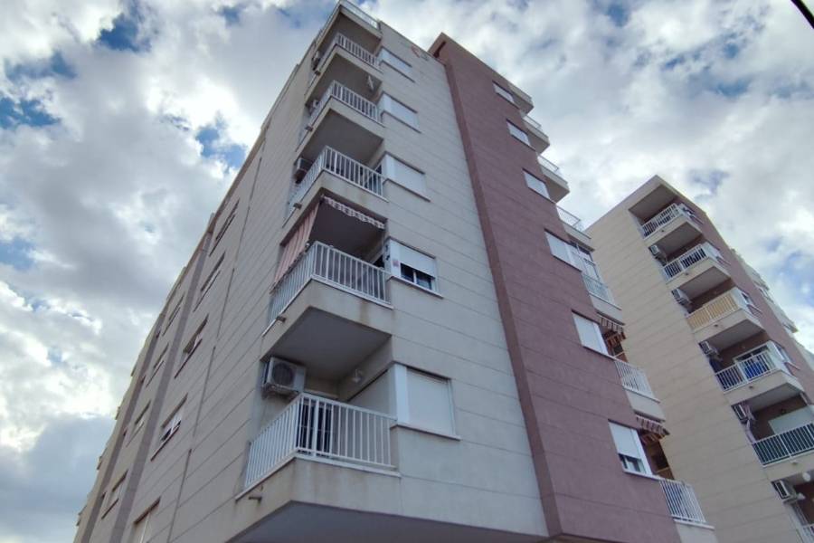 Пляж / Перепродажа - Apartment - Torrevieja - Center