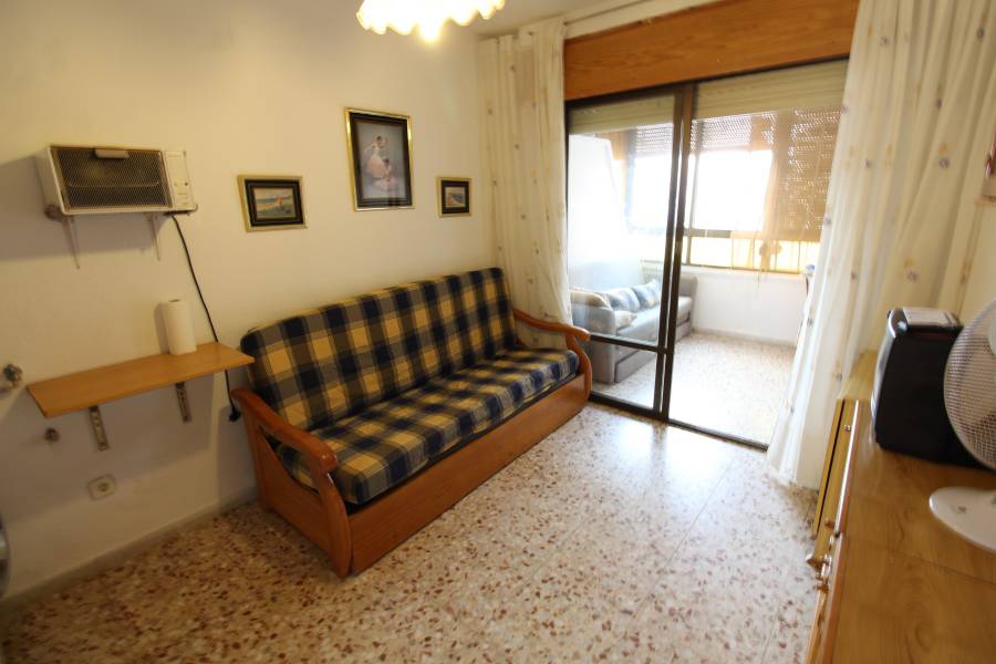 Återförsäljning - Lägenhet - Torrevieja - Cabo Cervera/PLAYA