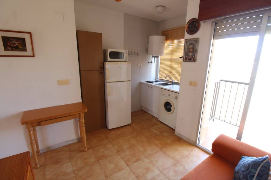 Resale - Apartament - La Mata - Pueblo/ PLAYA