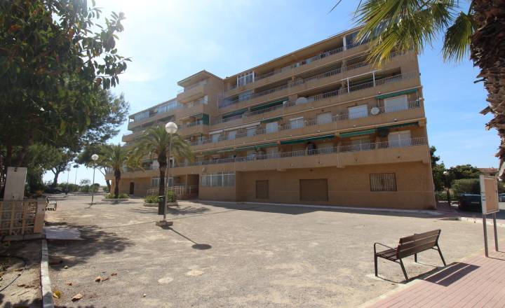 Apartament - Resale - Guardamar - Urbanizaciones /PLAYA