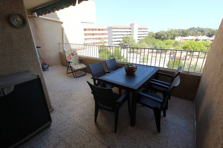 Resale - Apartament - Guardamar - Urbanizaciones /PLAYA