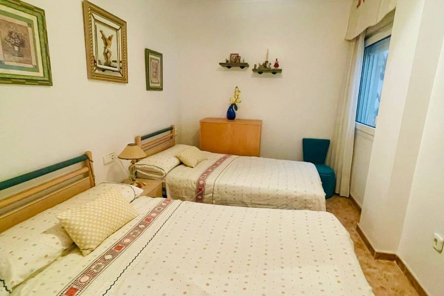 Resale - Apartament - La Mata - Centro/PLAYA