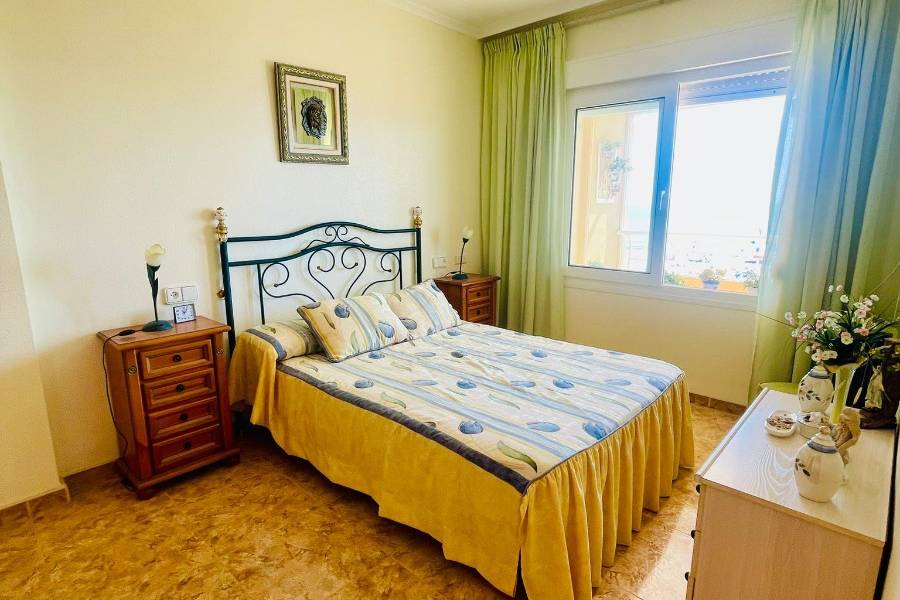 Resale - Apartament - La Mata - Centro/PLAYA