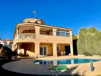 Reventa - Villa  - Torrevieja - Urbanización Los Balcones