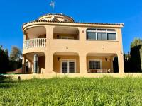 Reventa - Villa  - Torrevieja - Urbanización Los Balcones