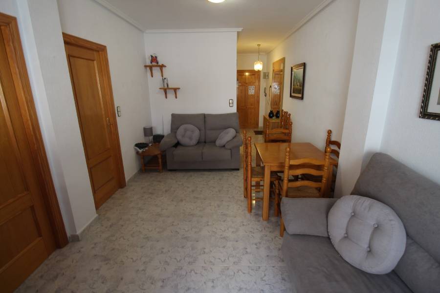 Reventa - Apartamento - La Mata - Pueblo/ PLAYA