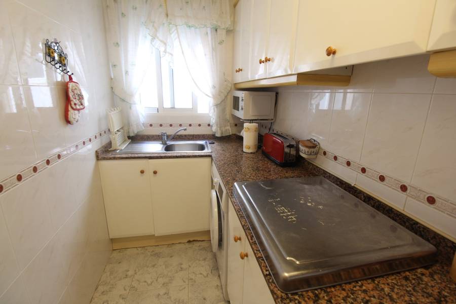 Resale - Apartament - La Mata - Pueblo/ PLAYA