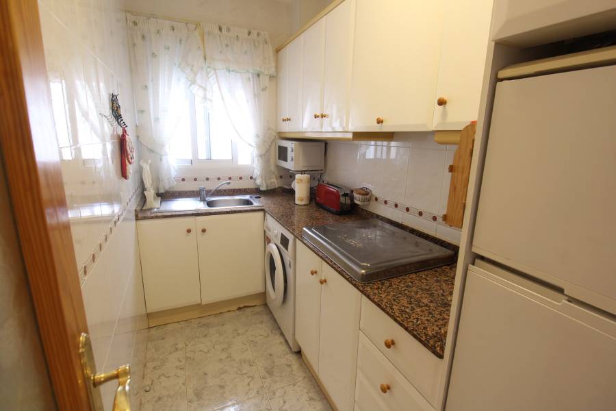 Resale - Apartament - La Mata - Pueblo/ PLAYA