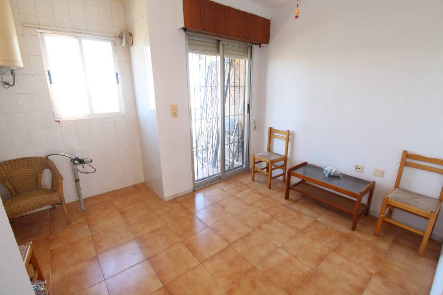 Resale - Apartament - La Mata - PLAYA