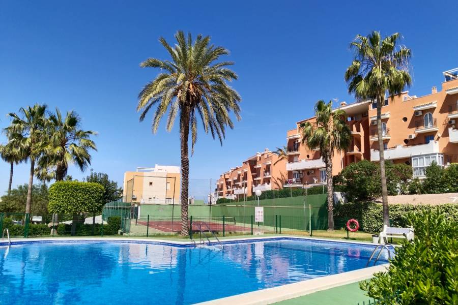 Resale - Apartament - La Mata - Torreblanca