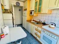 Resale - Apartament - Torrevieja - PLAYA ACEQUION 