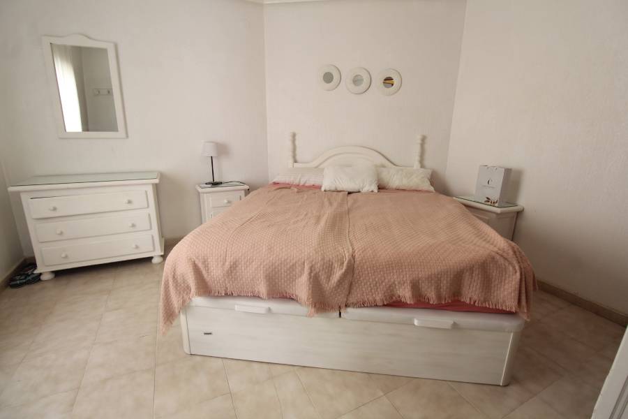 Alquiler - Apartamento - La Mata - Pueblo/ PLAYA