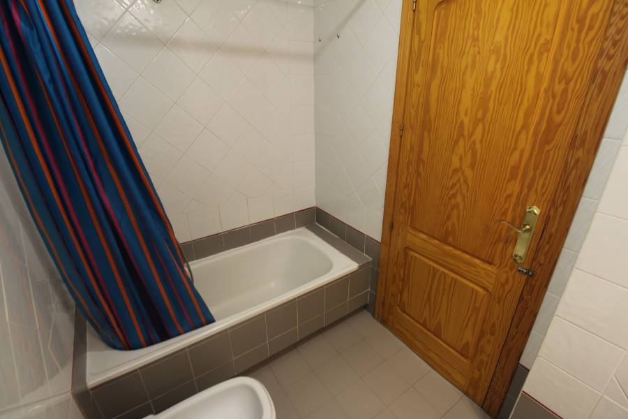 Reventa - Apartamento - La Mata - Centro/PLAYA