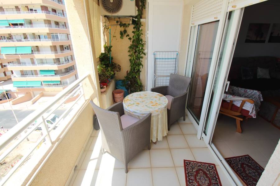 Resale - Apartament - La Mata - Centro/PLAYA