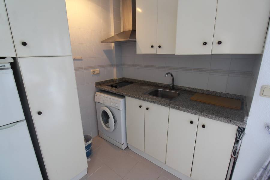 Resale - Apartament - La Mata - Centro/PLAYA