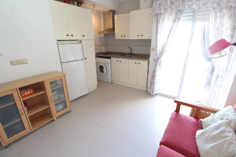 Resale - Apartament - La Mata - Centro/PLAYA