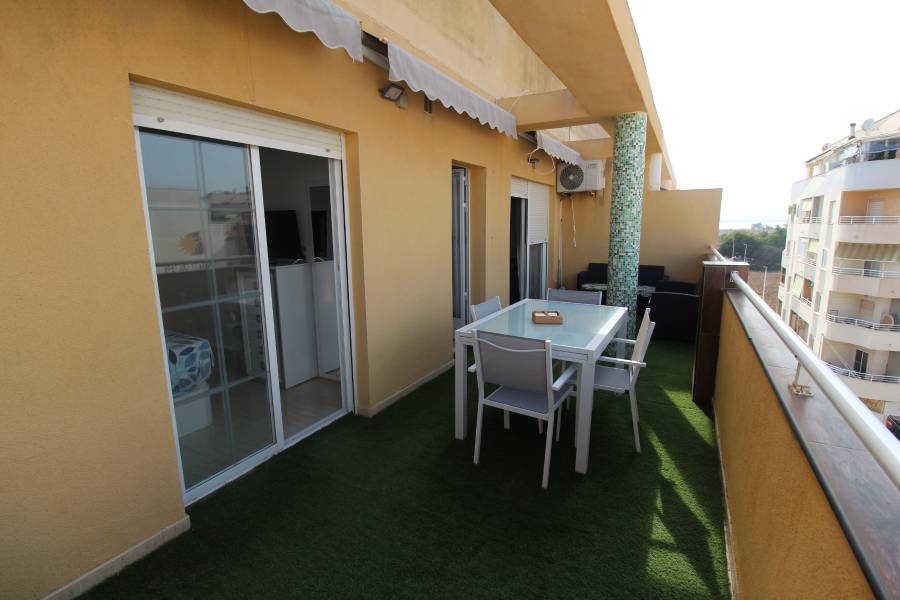 Resale - PENTHOUSE - La Mata - Pueblo/ PLAYA