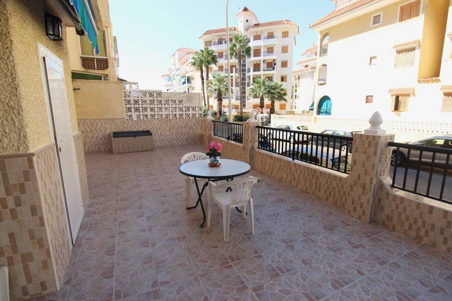 Resale - Apartament - La Mata - Viñamar / PLAYA